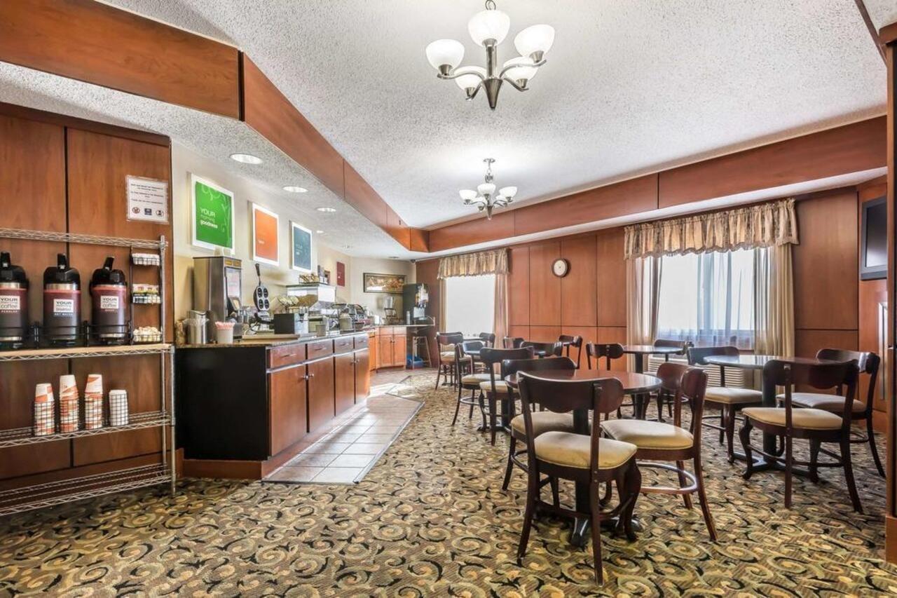 Fairbridge Inn & Suites Batavia-Darien Amusement Park Exteriör bild