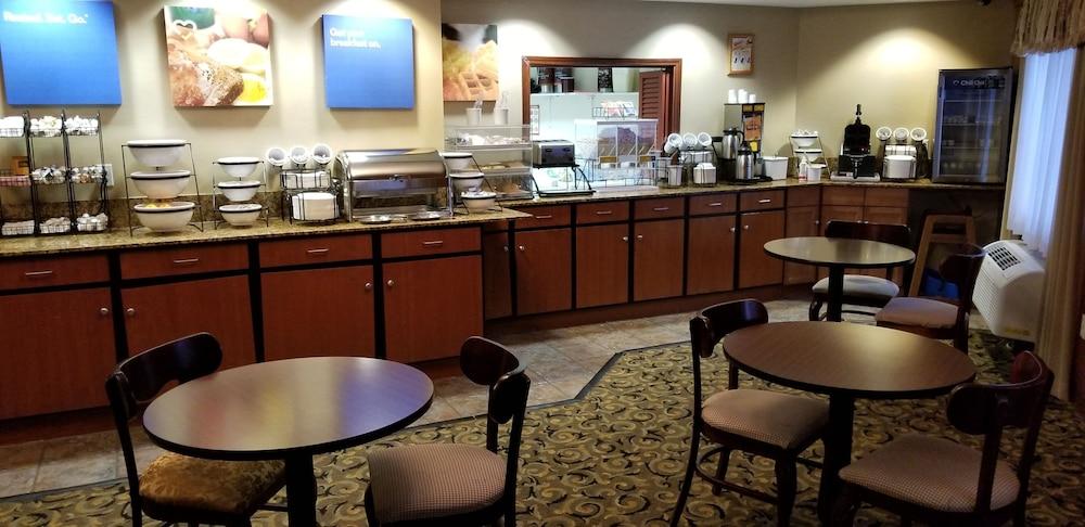 Fairbridge Inn & Suites Batavia-Darien Amusement Park Exteriör bild